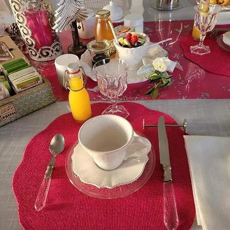 Alojamento de Acomodação e Pequeno-almoço Au Chant Des Oiseaux Le Torquesne