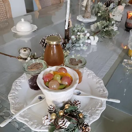 Au Chant Des Oiseaux Nocleg ze śniadaniem Le Torquesne