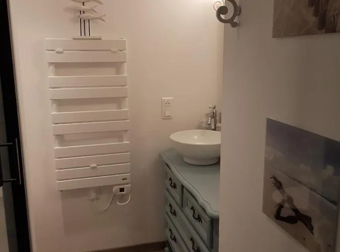 Au Chant Des Oiseaux 3* Le Torquesne