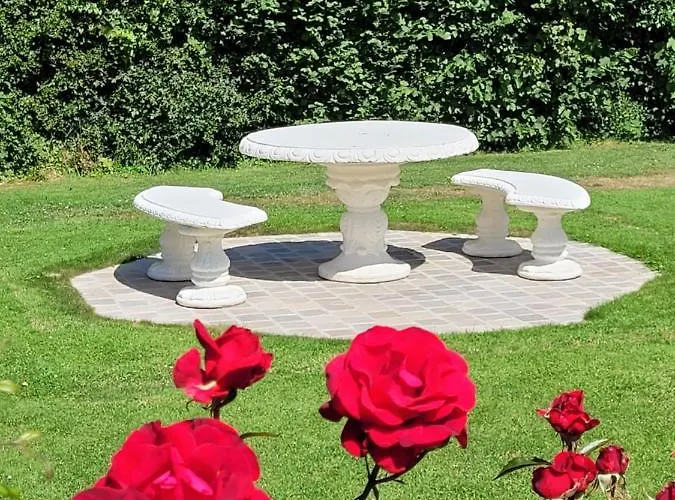 Au Chant Des Oiseaux Bed & Breakfast Le Torquesne